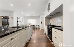 5 William Road, Croydon, Vic 3136