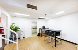 10/17 Karp Court, Bundall, Qld 4217