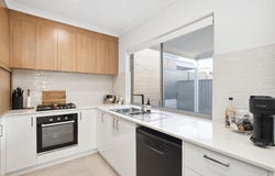 1/4 Cleland Pass, Ellenbrook, WA 6069
