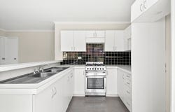 10 Archibald Crescent, Rosemeadow, NSW 2560