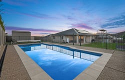 88 Bradman Drive, Boorooma, NSW 2650