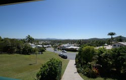 10 Earls Court, Telina, Qld 4680