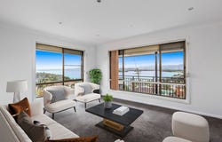 76 Hassan Street, Lake Heights, NSW 2502