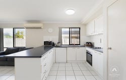 12 Griffen Place, Crestmead, Qld 4132