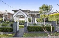 6a Cay Street, Newtown, Qld 4350
