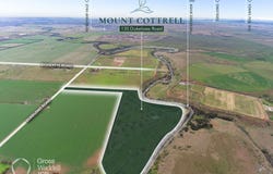135 Dukelows Road, Mount Cottrell, Vic 3024