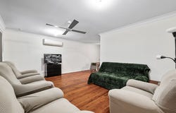 20 Euphrates Place, Kearns, NSW 2558