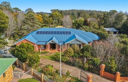 2 Sequoia Drive, Tamborine Mountain, Qld 4272