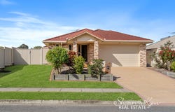 86 School Road, Wynnum West, Qld 4178