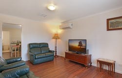 3 Civic Avenue, Waikerie, SA 5330