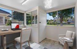36 Vale Street, Wavell Heights, Qld 4012