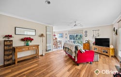 2/25 Potts Road, Langwarrin, Vic 3910