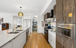 27 Queens Gardens, Bundoora, Vic 3083