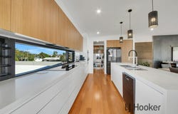 34 Booth Avenue, Tannum Sands, Qld 4680