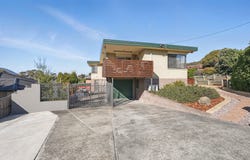 5 Arncliffe Road, Austins Ferry, Tas 7011