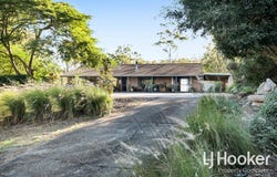17 Fairweather Court, Tamborine, Qld 4270