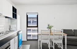 11/19 Stockton Bend, Cockburn Central, WA 6164