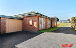 1/13 Ocean Grove, San Remo, Vic 3925