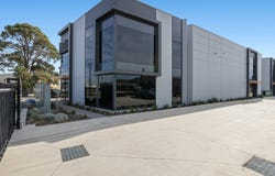 1/9 Pascal Road, Seaford, Vic 3198