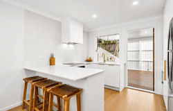 2/50 Junction Road, Morningside, Qld 4170