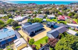 3 Tudor Avenue, Victor Harbor, SA 5211