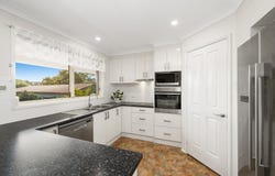 86 Yeramba Road, Summerland Point, NSW 2259