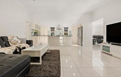 7 Bowmore Court, Merrimac, Qld 4226