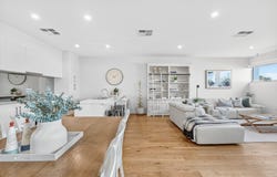 12/294-302 Port Elliot Road, Hayborough, SA 5211