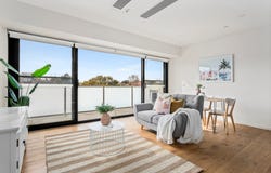 202/57 Station Street, Fairfield, Vic 3078