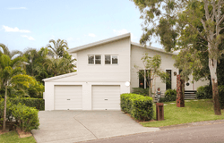 9 Flagship Court, Castaways Beach, Qld 4567