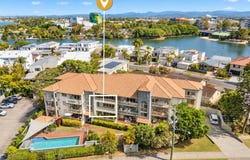8/74-78 Thomas Drive, Chevron Island, Qld 4217