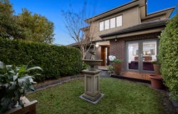 1/52 Flinders Street, Mentone, Vic 3194