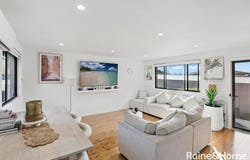 14 Lyn Circuit, Jamisontown, NSW 2750