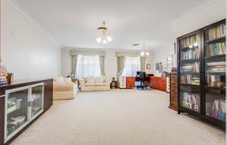 5 Maddison Place, The Gap, Qld 4061