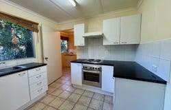 1 & 2/8 RENIER Crescent, Moranbah, Qld 4744