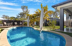 16 Murphy Street, Point Vernon, Qld 4655