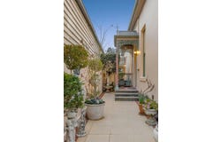 1/10 Henry Street, Hawthorn, Vic 3122