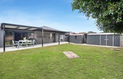 11 Jaye Place, Cranbourne West, Vic 3977