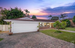2 Mckellar Court, Mount Ommaney, Qld 4074