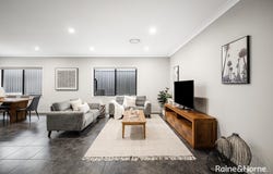 8 Whipper Street, Box Hill, NSW 2765