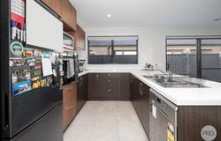 34 Spoonbill Avenue, Winter Valley, Vic 3358