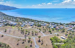 21 Arkhurst Road, Hideaway Bay, Qld 4800