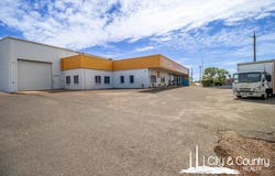48 Barkly Highway, Mount Isa, Qld 4825