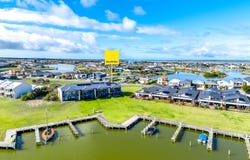 1 Shannon Place, Hindmarsh Island, SA 5214