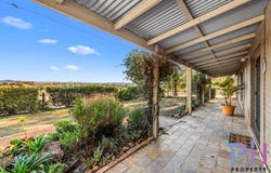 19 Trent Court, Axe Creek, Vic 3551