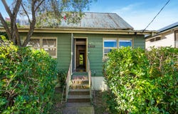 16 Thomas Street, Kangaroo Point, Qld 4169