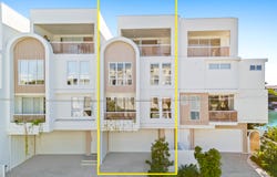 3/31 Madang Crescent, Runaway Bay, Qld 4216