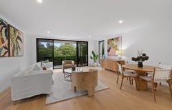 1/7 Azalea Avenue, Hollywell, Qld 4216