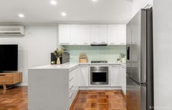 102 Lloyd Street, Heidelberg Heights, Vic 3081
