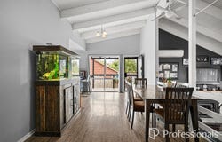 4 Candy Close, Seville, Vic 3139